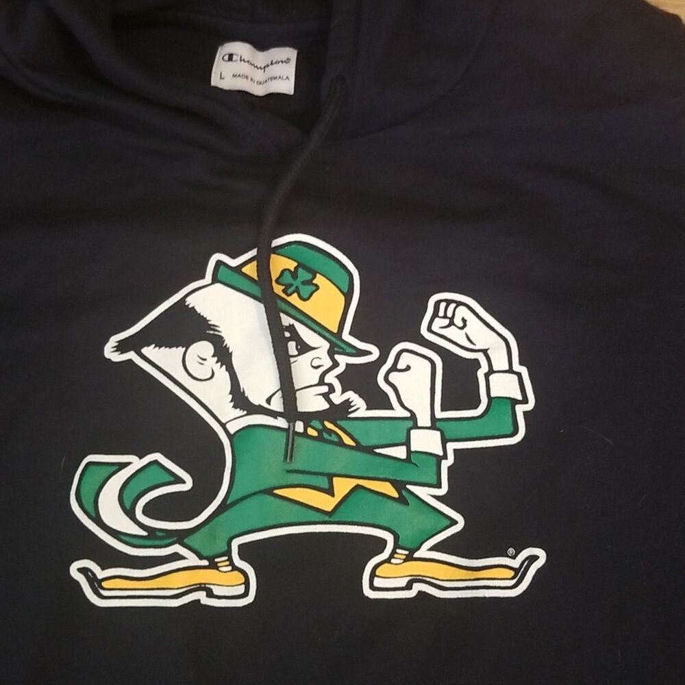 Notre Dame Fighting Irish Champion Hoodie Navy Blue Pullover Men's L SLIM FIT - Picture 3 of 5